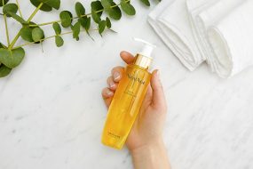 Secret to Clear, Nourished Skin: The Power of Cleansing Oils
